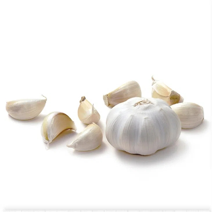 Fresh Peeled Garlic